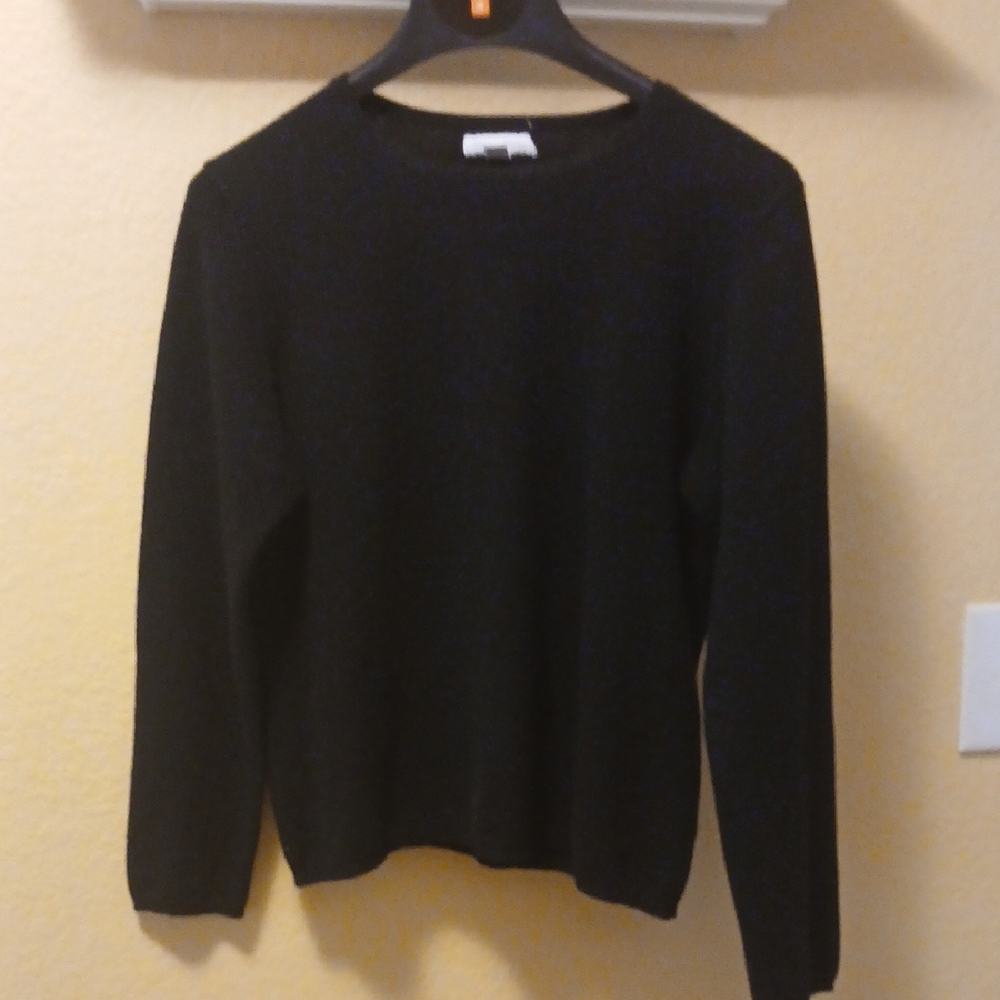 Women's Cashmere Black Sweater